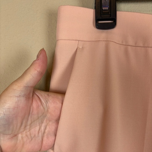 MaxMara Peach Dress Pants w/ Hidden Zipper, Button, and Eye/Hook Closure - Picture 5 of 14